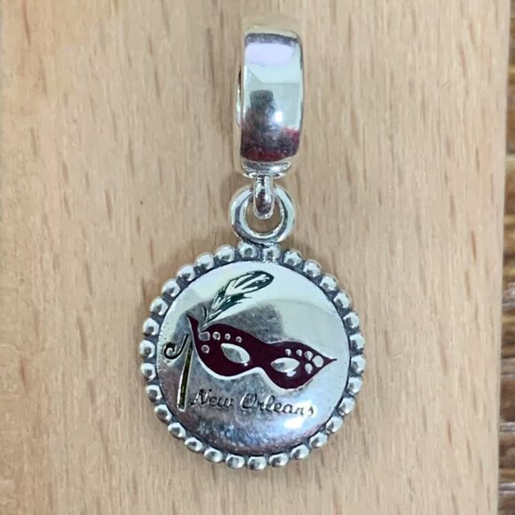 Pandora New Orleans Mask Charm, S925 Silver Bracelets - Picture 1 of 4